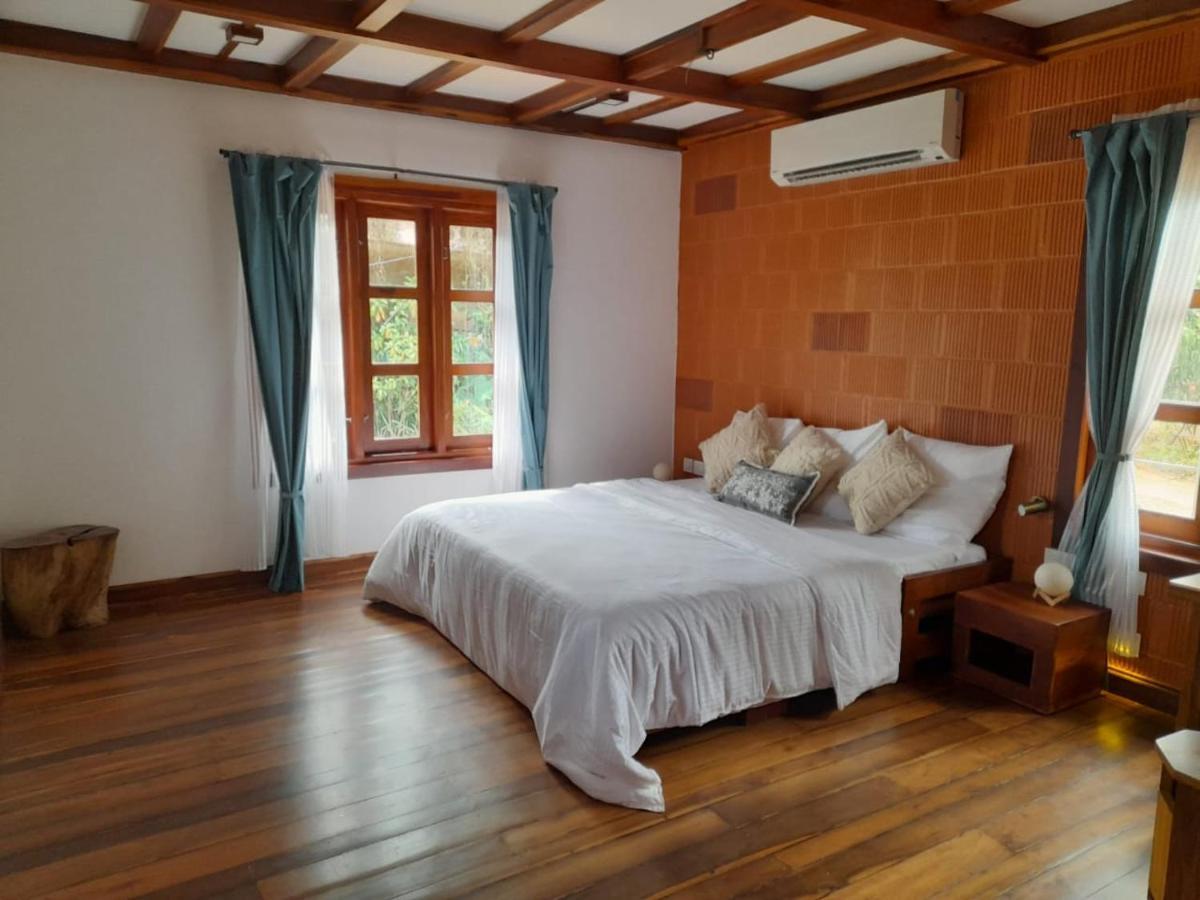 Maison d'hôtes Little Chembaka à Kumarakom Extérieur photo