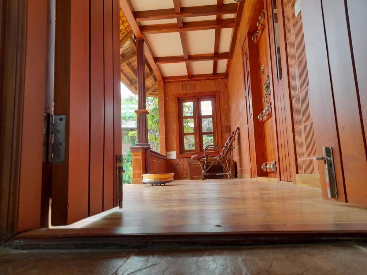 Maison d'hôtes Little Chembaka à Kumarakom Extérieur photo