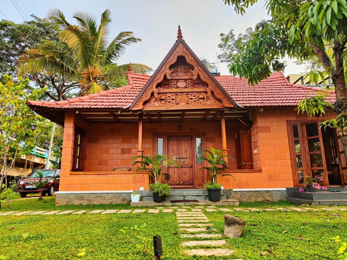 Maison d'hôtes Little Chembaka à Kumarakom Extérieur photo