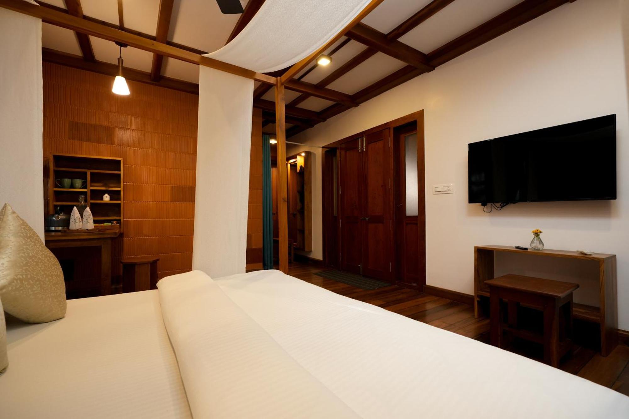 Maison d'hôtes Little Chembaka à Kumarakom Extérieur photo