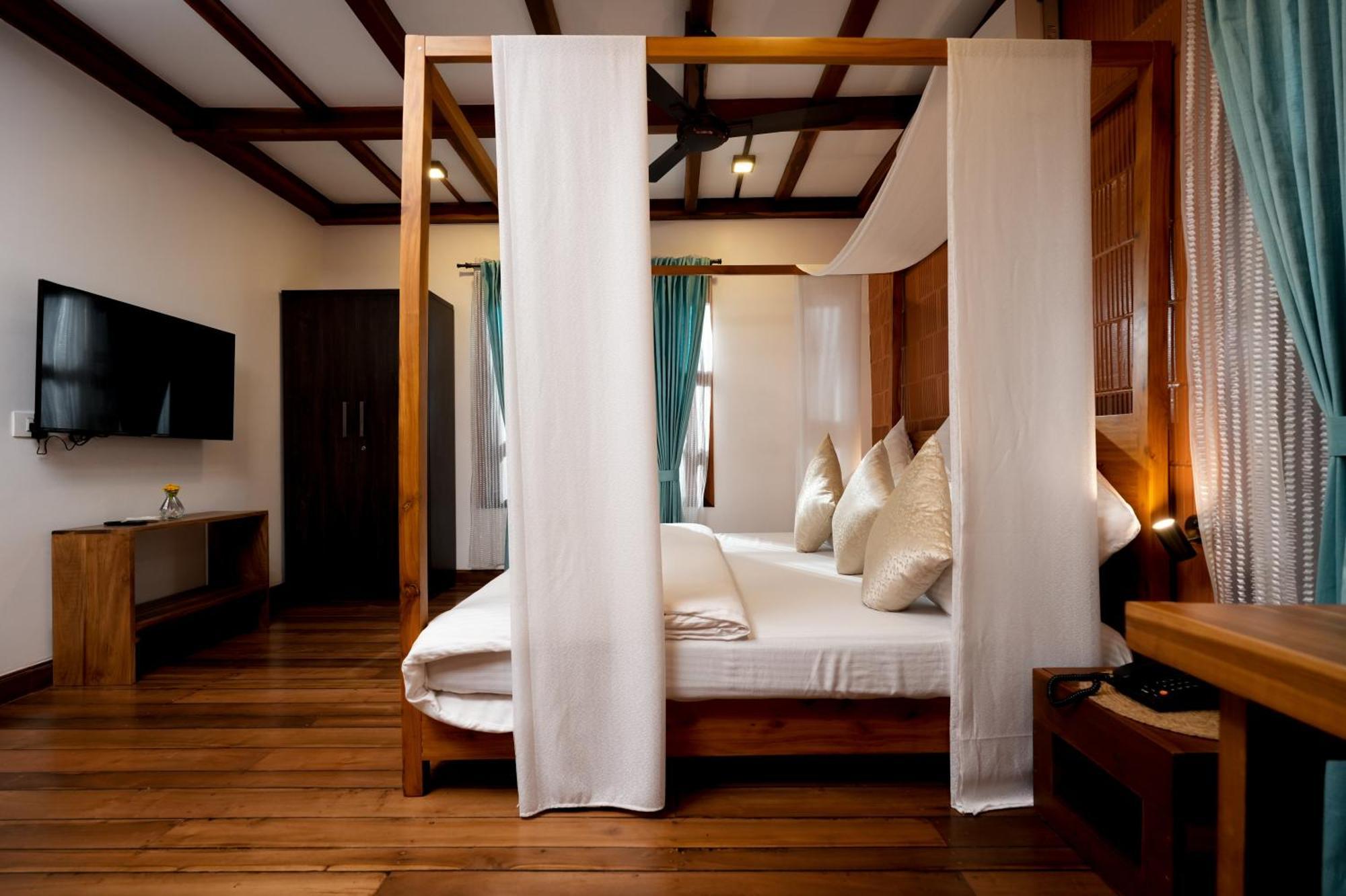 Maison d'hôtes Little Chembaka à Kumarakom Extérieur photo